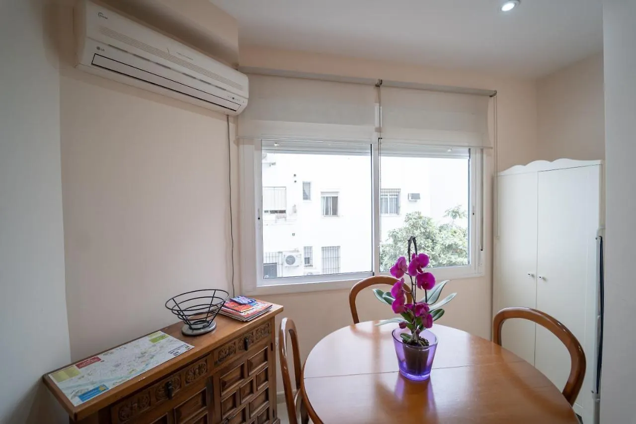 Appartement Larra Nervion Subway Tranvia à Séville
